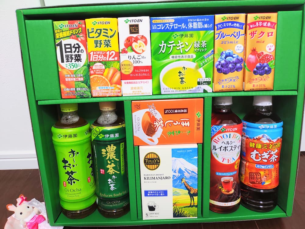 202504伊藤園株主優待製品詰合せ