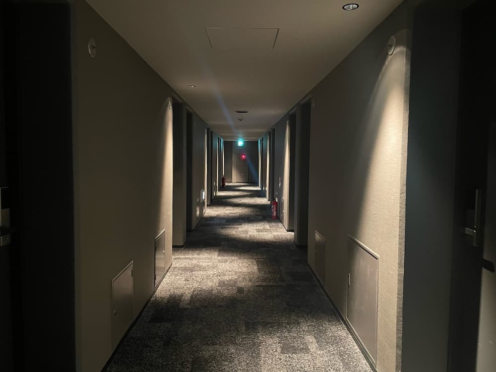 202111サムティ株主優待で宿泊したセンターホテル東京｜廊下